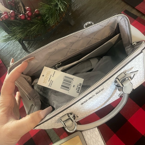 Brand new Micheal Kors bag with wallet and small card wallet - Picture 2 of 7